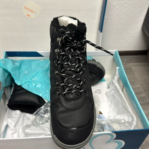 BareTraps Maine Waterproof Hiker Boot - Picture 4 of 6